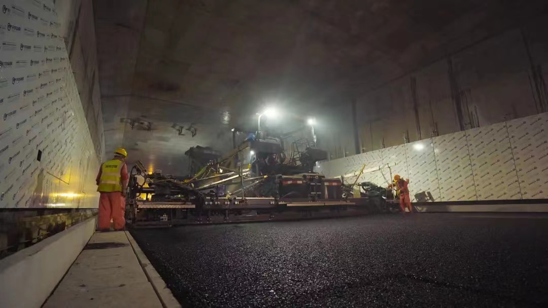 开车穿越海底！bti体育又干炼大湾区超等工程！