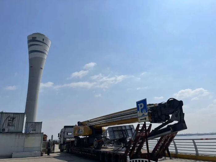 5b73a9b7db3f4c8fa2bed6d8e00a674d