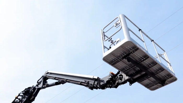 81181f8725dd405a9604750cc8cecae4