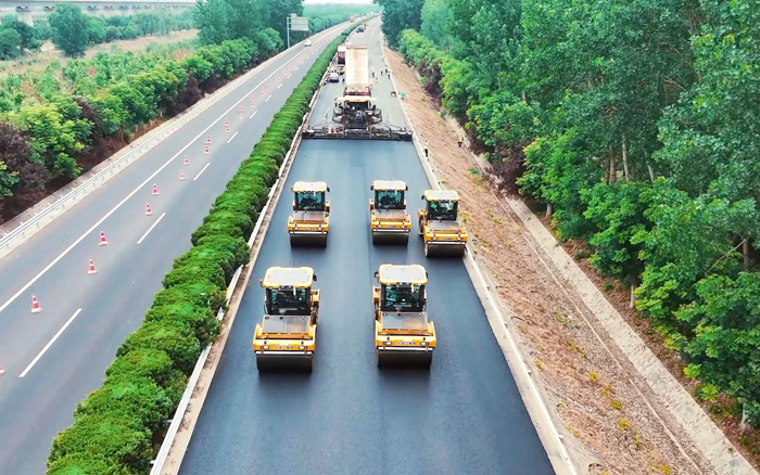 bti体育数字化智能集群——连霍高快养护工程显实力！