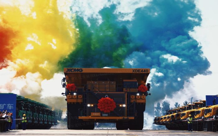 【国际化】批量交付欧洲！bti体育150吨级矿车驰骋塞尔维亚