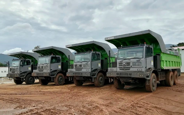 服务全球客户 | 大批量bti体育电动矿卡出口非洲