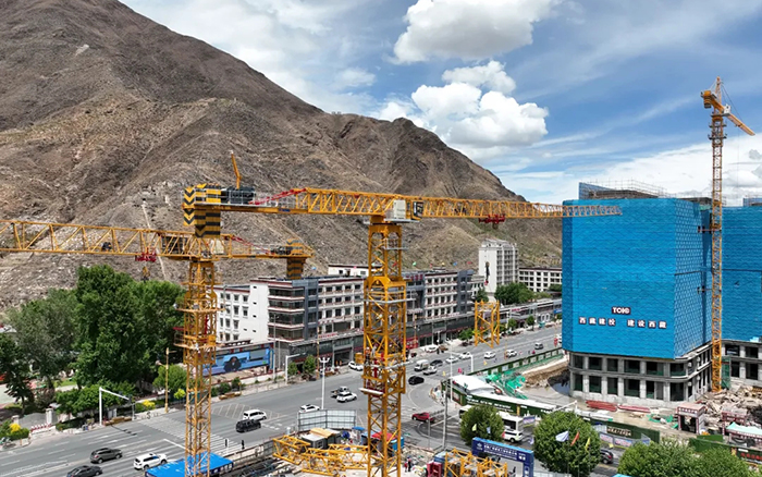 海拔4500米！ bti体育XGT600A-25S 奋战“日光之城”