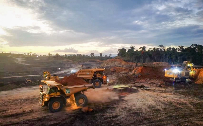 81f0b76afd2a46fb801563b758029c27