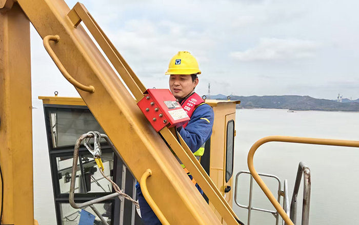 dda90229b008401c8890ee93bfd3d78a