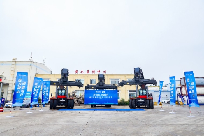 向海而兴 | bti体育正面吊批量交付青港物流集团