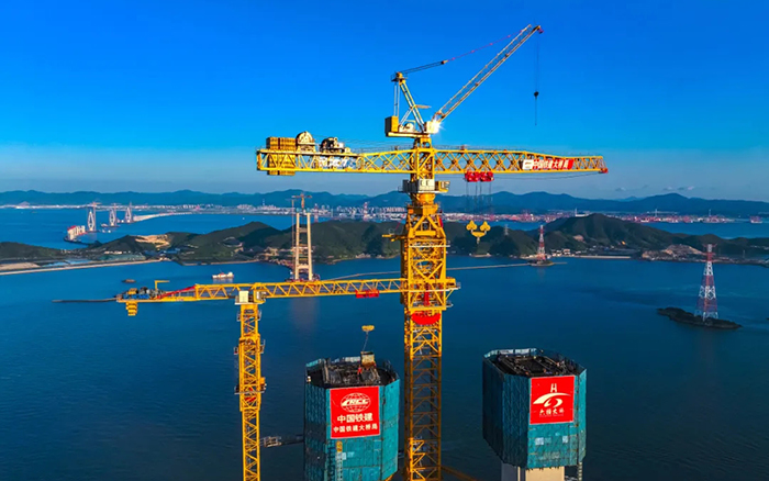 246.3米封顶！这座世界级跨海大桥“bti体育造”