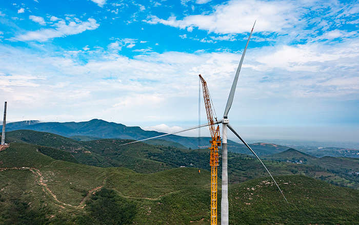 四冠王者 | bti体育XGL3300-220S风电动臂塔机再显神威！