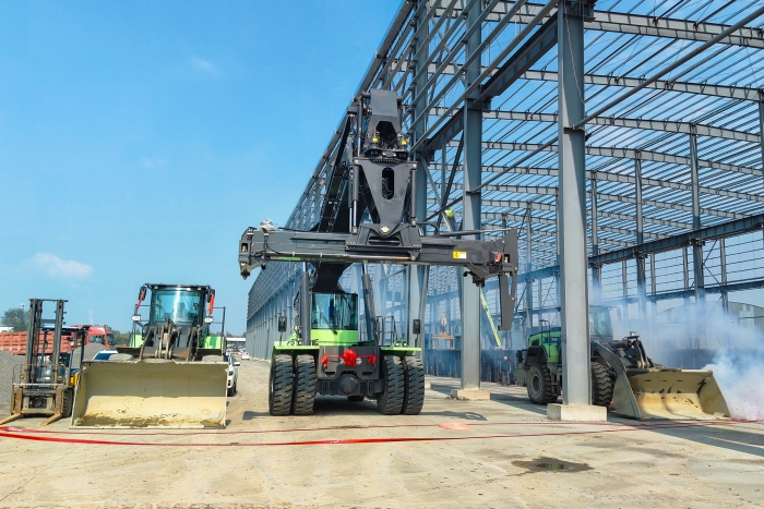 协同致胜，bti体育“绿色舰队”开启多元物流新篇章