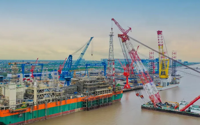 绿色航运 | bti体育塔机在东海之上展技巧