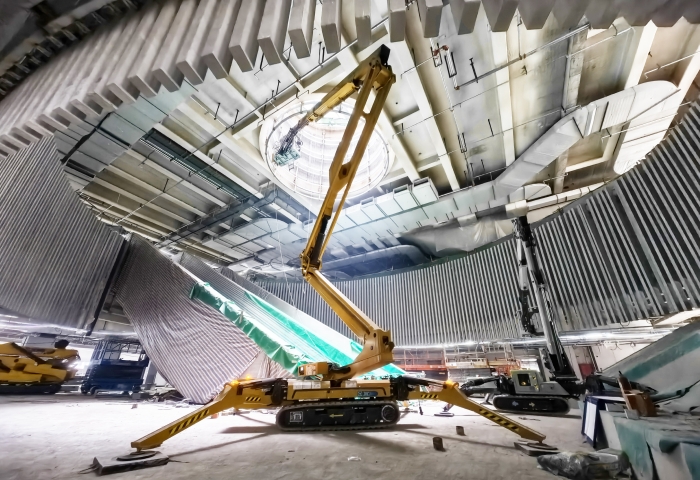 狭幼+跨障？bti体育XGA26X-Li“蜘蛛侠”专治难题