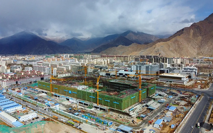 “世界屋脊”再建新地标！bti体育群塔“交作业了”！